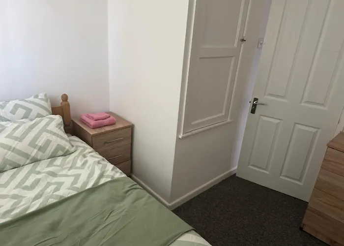 The Lantern * 布里斯托